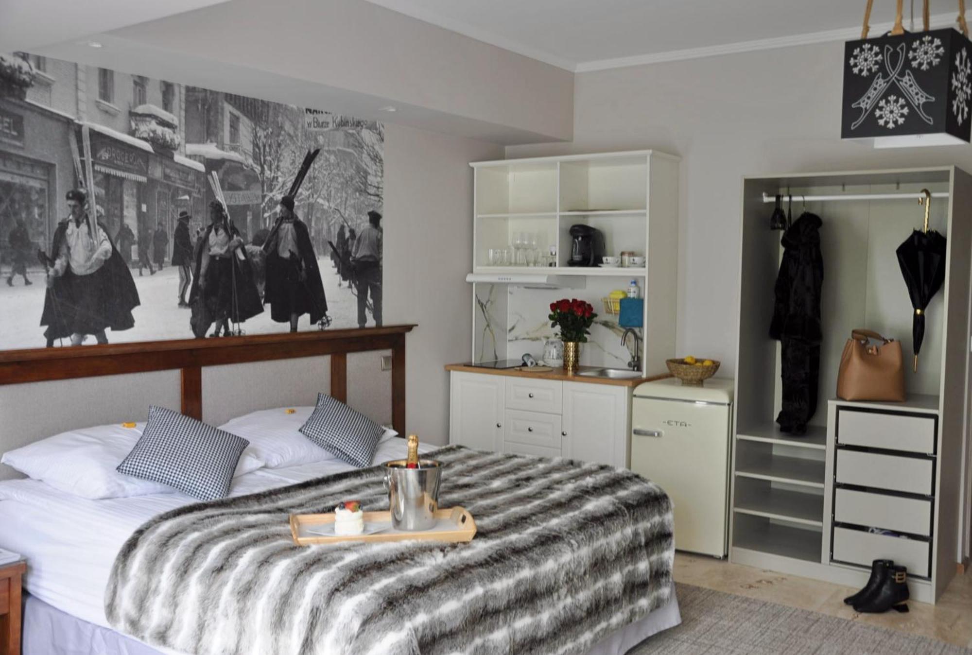 Folk & Art Krupowki 25 Apartment Закопане Екстериор снимка